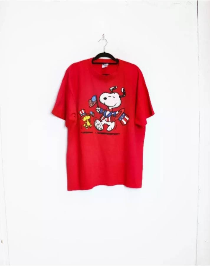 Snoopy Graphic T-shirt Vintage Peanuts 