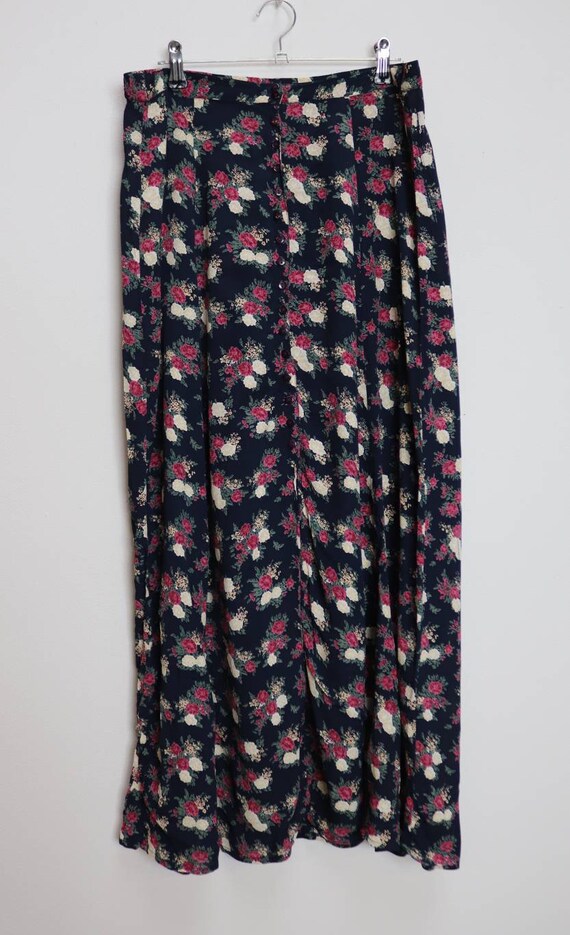 Navy floral skirt clearance vintage