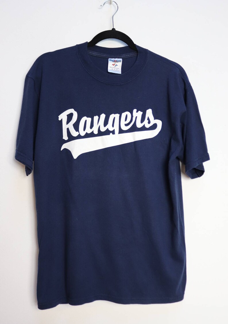Rangers Tshirt Vintage Graphic Tee Medium Tshirt Rangers Sports Top