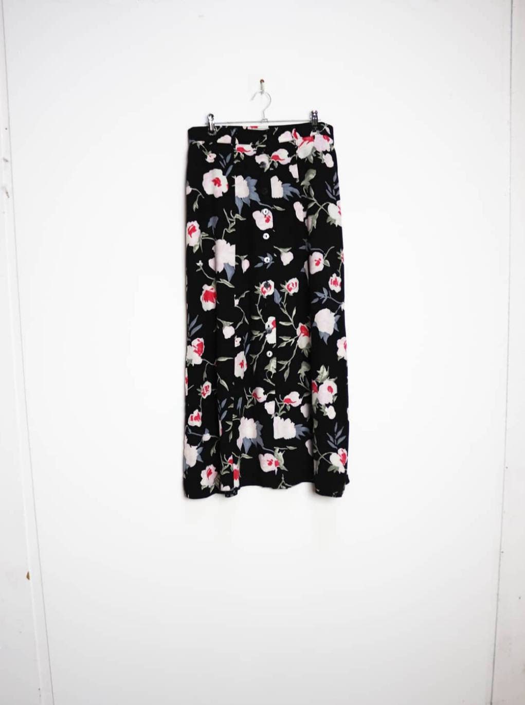 Image of Black Floral Midi Skirt Vintage Button Down Medium Midi-Skirt Button-Down M
