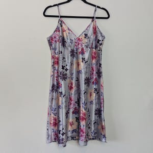 Floral Satin Slip Dress Vintage Satin Dress Purple Floral Dress Medium Slip Dress Floral Patterned Dress Vintage Slip Floral Satin Dress M