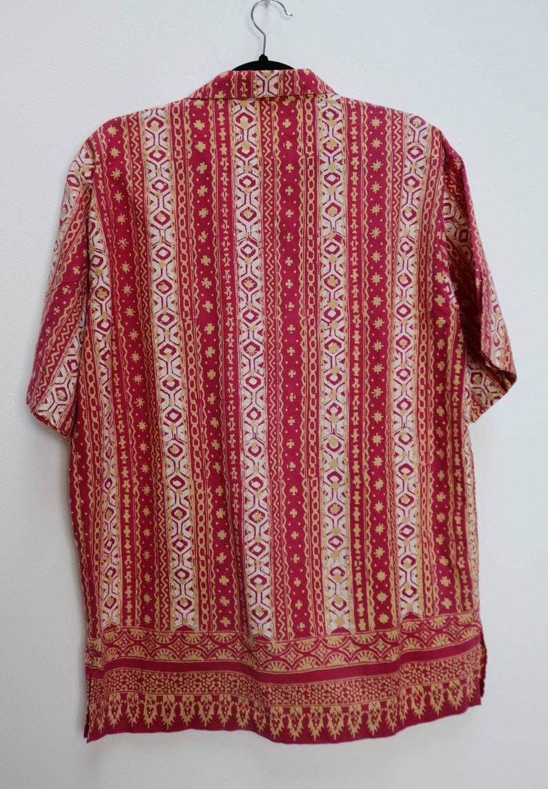 Red Patterned Shirt Vintage Patterned Button Up Short Sleeve Shirt Large Button Up Shirt Vintage Red Pattern Short Sleeve Button Down Shirt