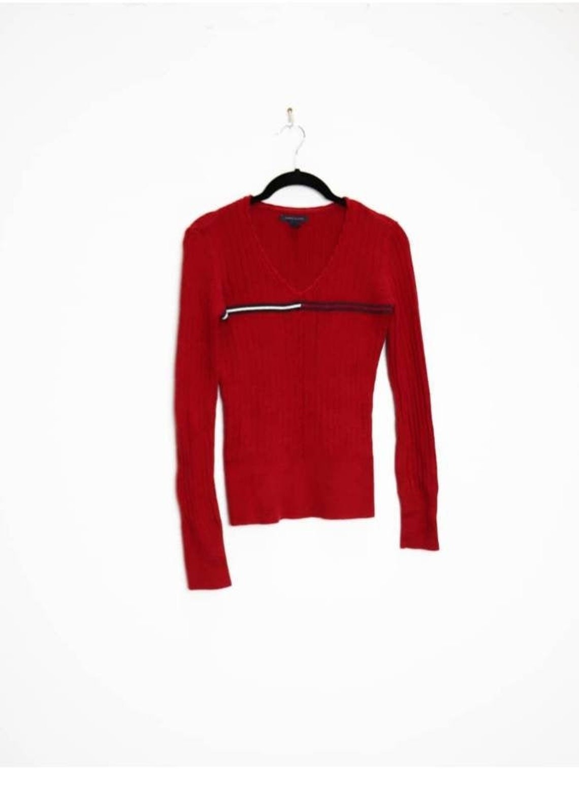 red hilfiger jumper