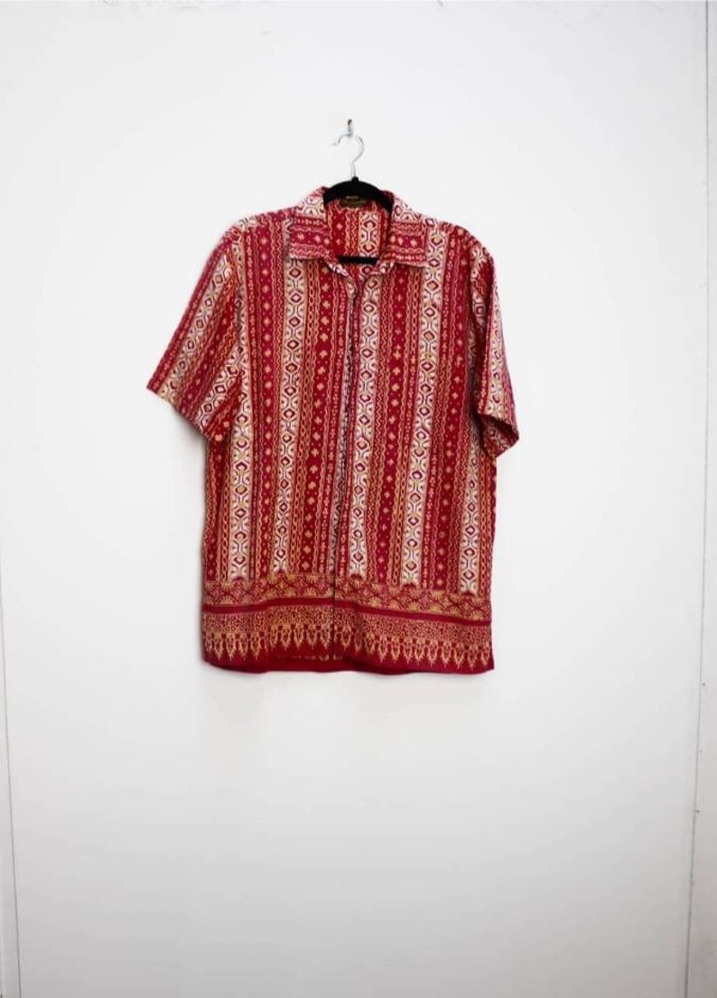 Red Patterned Shirt Vintage Patterned Button Up Short Sleeve Shirt Large Button Up Shirt Vintage Red Pattern Short Sleeve Button Down Shirt