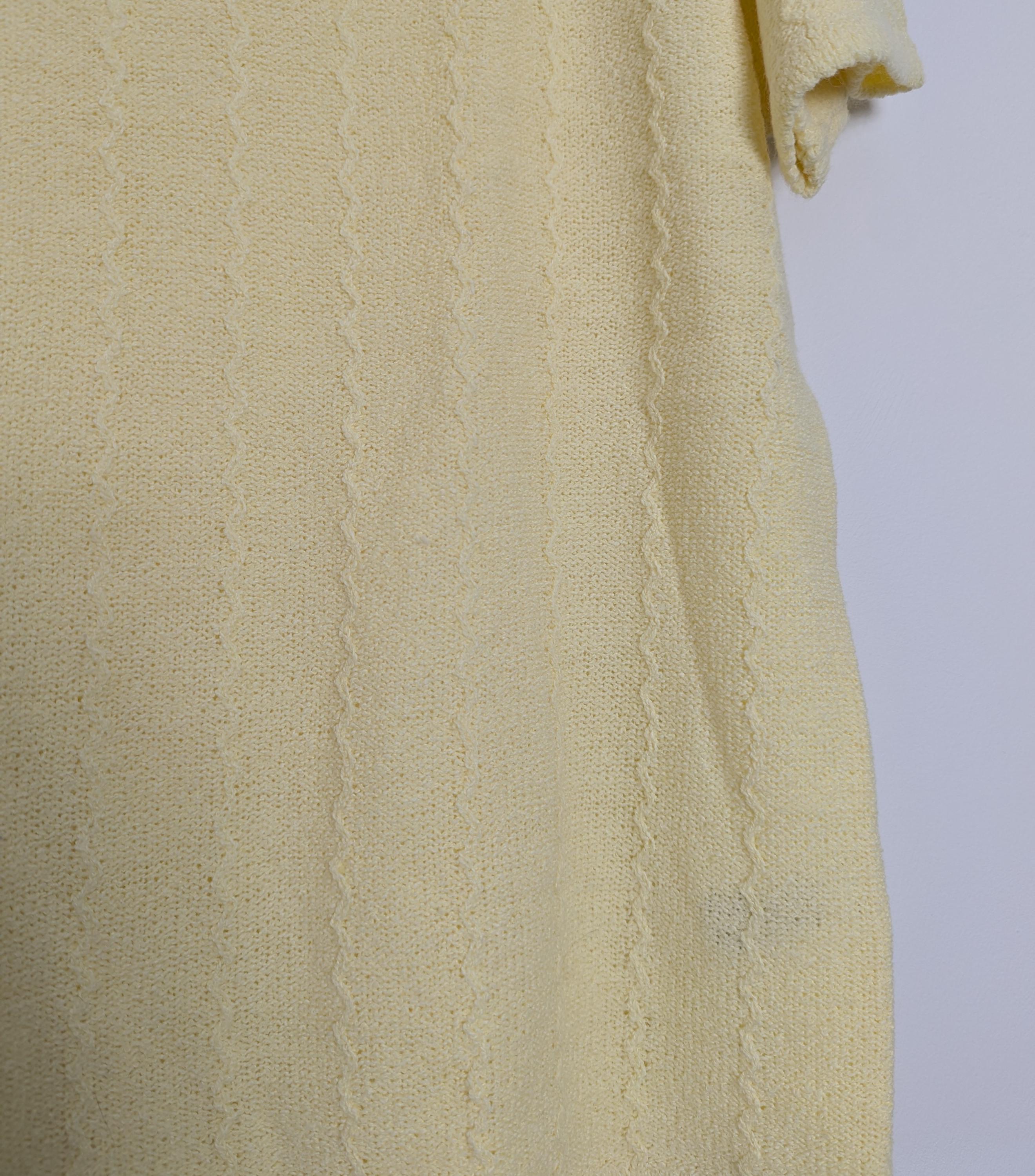 Yellow Knit T-shirt Vintage Yellow Top Thin Knit T-shirt
