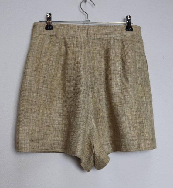 Ladies cream cheap shorts