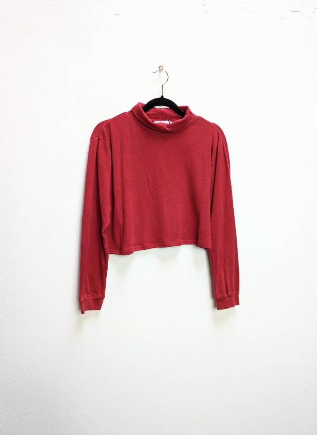 red long sleeve turtleneck crop top