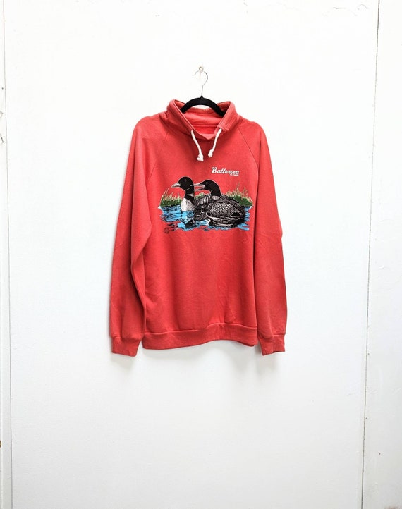 Duck Graphic Sweatshirt Vintage Sweatshirt Red Sweatshirt Duck Sweatshirt  XL Red Graphic Jumper Duck Sweater Vintage Graphic Sweatshirt XL -   Canada