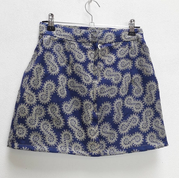 Blue Patterned Mini Skirt Vintage Navy Patterned … - image 3