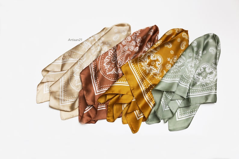 silk scarf - silk blend - paisley bandana lot - square scarves - Neckerchief\/Bag Scarf\/Head Scarf \/ Head Wrap - 157002