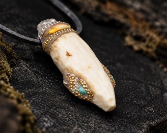 Skull & Opal Pendant - Metamori Jewelry