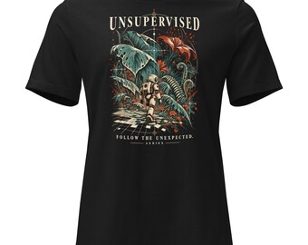 Women's Robot Explorer Graphic T-Shirt: Unsupervised Relaxed Fit Botanical Art
