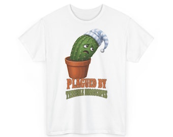 T-Shirt mit einem verschlafenen Cartoon-Kaktus, der von den täglichen Horoskop-Lesungen gestresst ist – Lustiges Grafik-T-Shirt (Unisex)