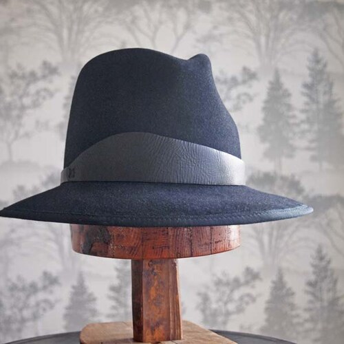 Claude Signature: Tall Fedora With 