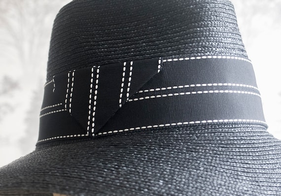 Black Straw Braid Wide Brim Floppy Sun Hat With Black and  display picture 2