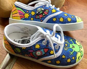 Space Alien hand painted kids canvas shoes_trainers_UK children’s size 8_unique hand customised shoes