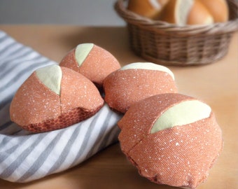 1 piece - Pretend Play Crusty bread roll textile play food , Made in Denmark, Kitchen play toy