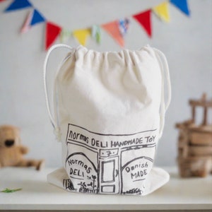 Toy storage cotton drawstring bag,Silkscreen printed, sustainable gift bag. Handmade in Denmark