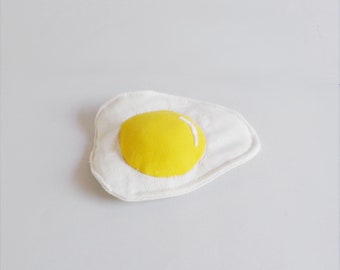 Kids Pretend Play food fried egg canvas textile toy, Toddler sustainable toy.Handcrafted, durable Made in Denmark