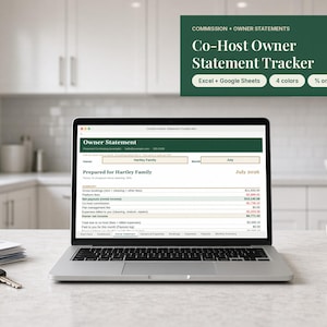 Könnte beinhalten: Ein Laptop-Bildschirm zeigt eine Co-Host Owner Statement Tracker-Tabelle für die Familie Hartley im Juli 2026. Die Benutzeroberfläche enthält Abschnitte für Bruttobuchungen, Plattformgebühren, Nettoauszahlungen und das Nettoeinkommen.