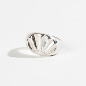 Silver Shell Ring, Silver Seashell Ring, Scallop Shell Ring, Shell Jewelry, Sterling Silver Ring, Lost Wax Ring, Hand Carved Ring
