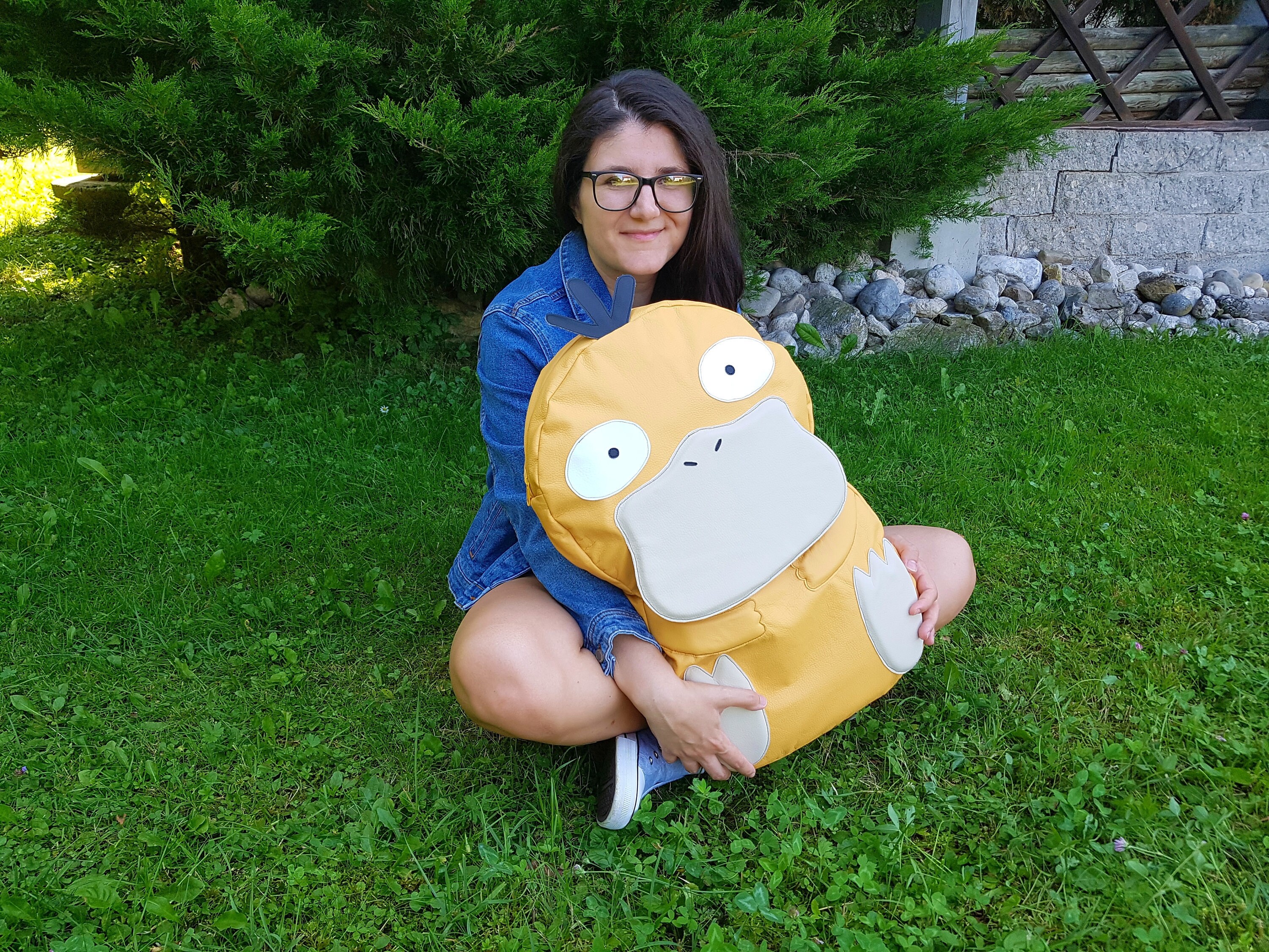 psyduck purse