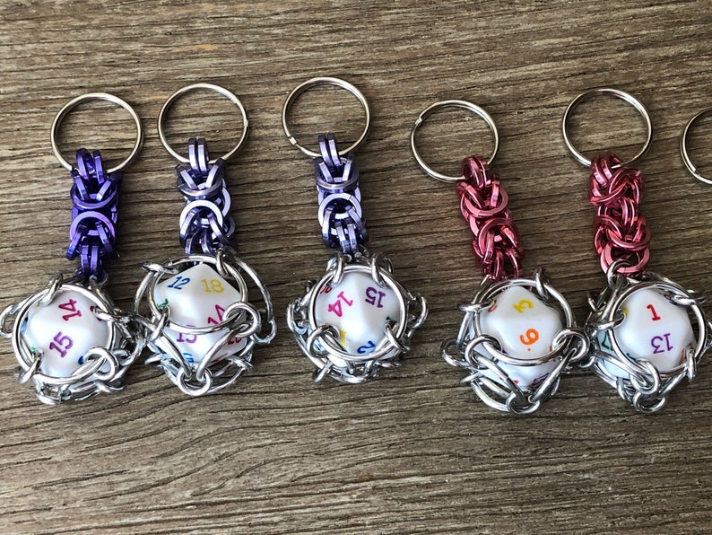 Dice Key chain Chain Key chain D20 Rainbow dice Gamer Gift Dice Key chain Chainmaille Key chain Aluminum Key chain