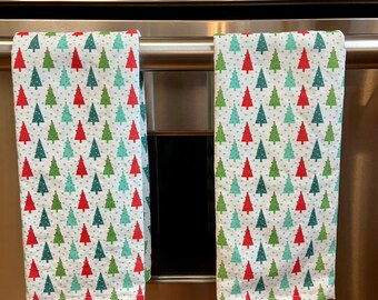 Christmas Trees Tea Towel, Housewarming Gift, Kitchen décor , Kitchen, Women's gift, Linen and Cotton Towels