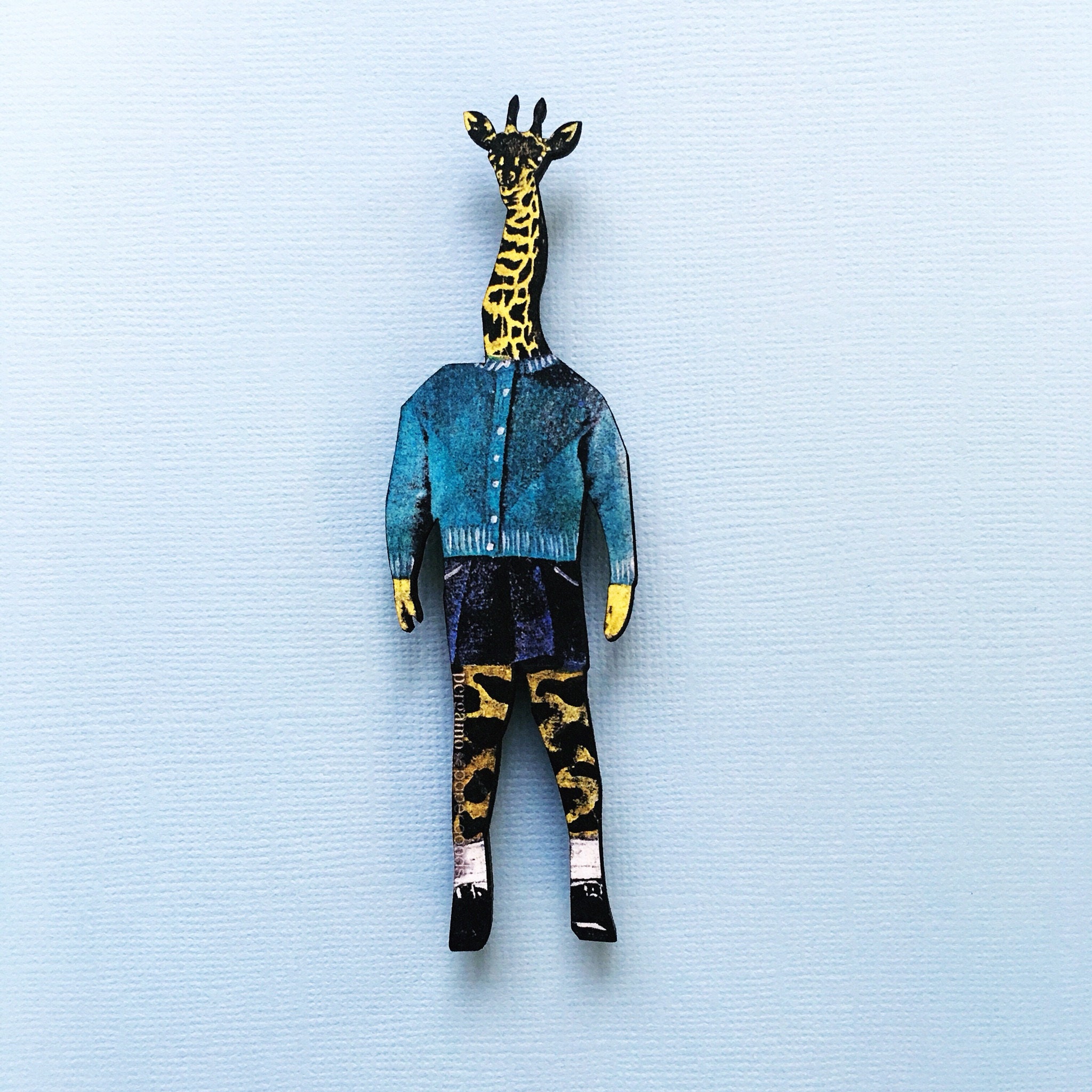 Retro Giraffe Magnet, Weird Animal Refrigerator Magnets Fridge, Giraffe Lover Gift Housewarming, Animal Stocking Stuffer, Wood Kitchen Gift - Thumbnail 2