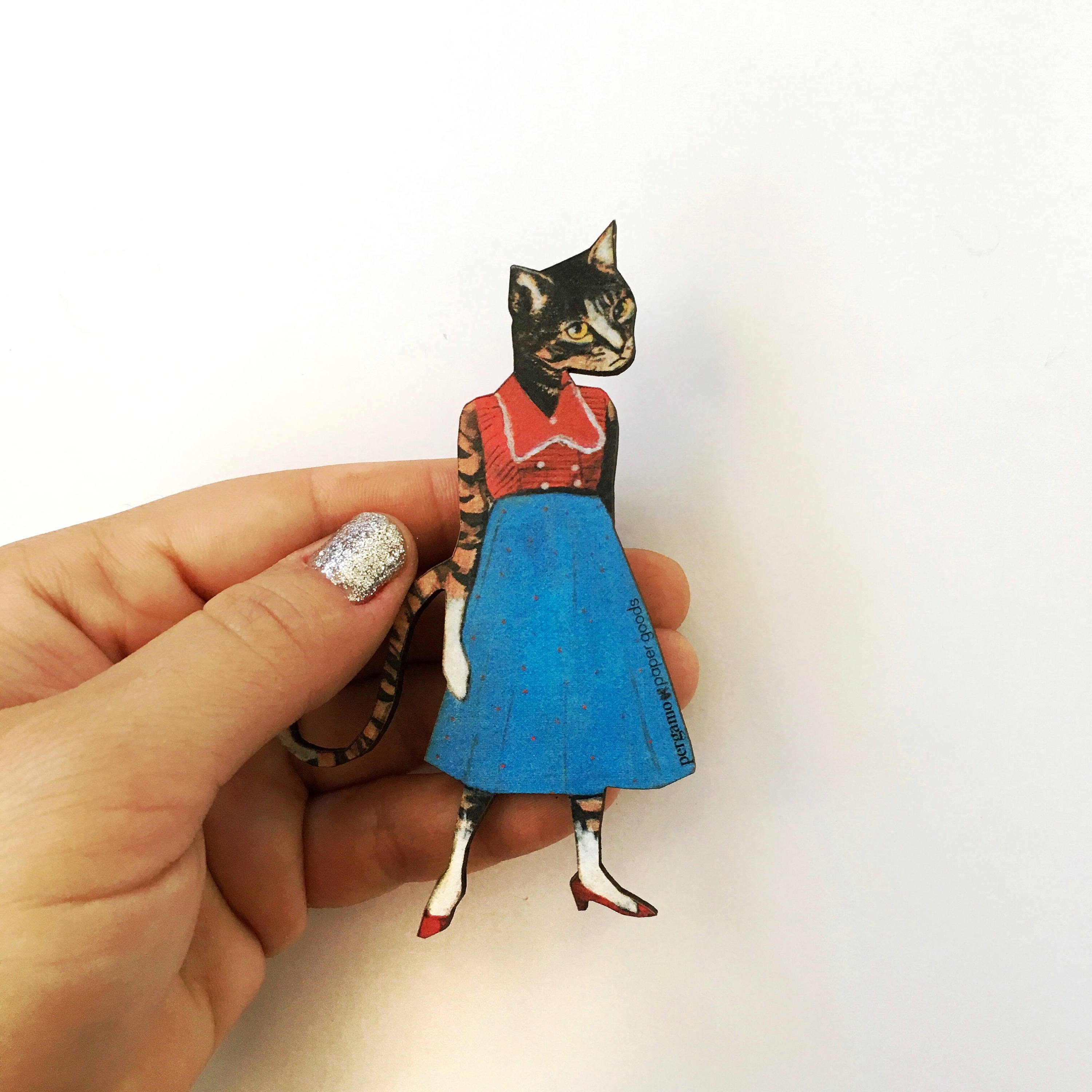Retro Cat Magnet, Animal Refrigerator Magnet, Back to School Gift, Animal Lover Housewarming Gift Kitchen Favor