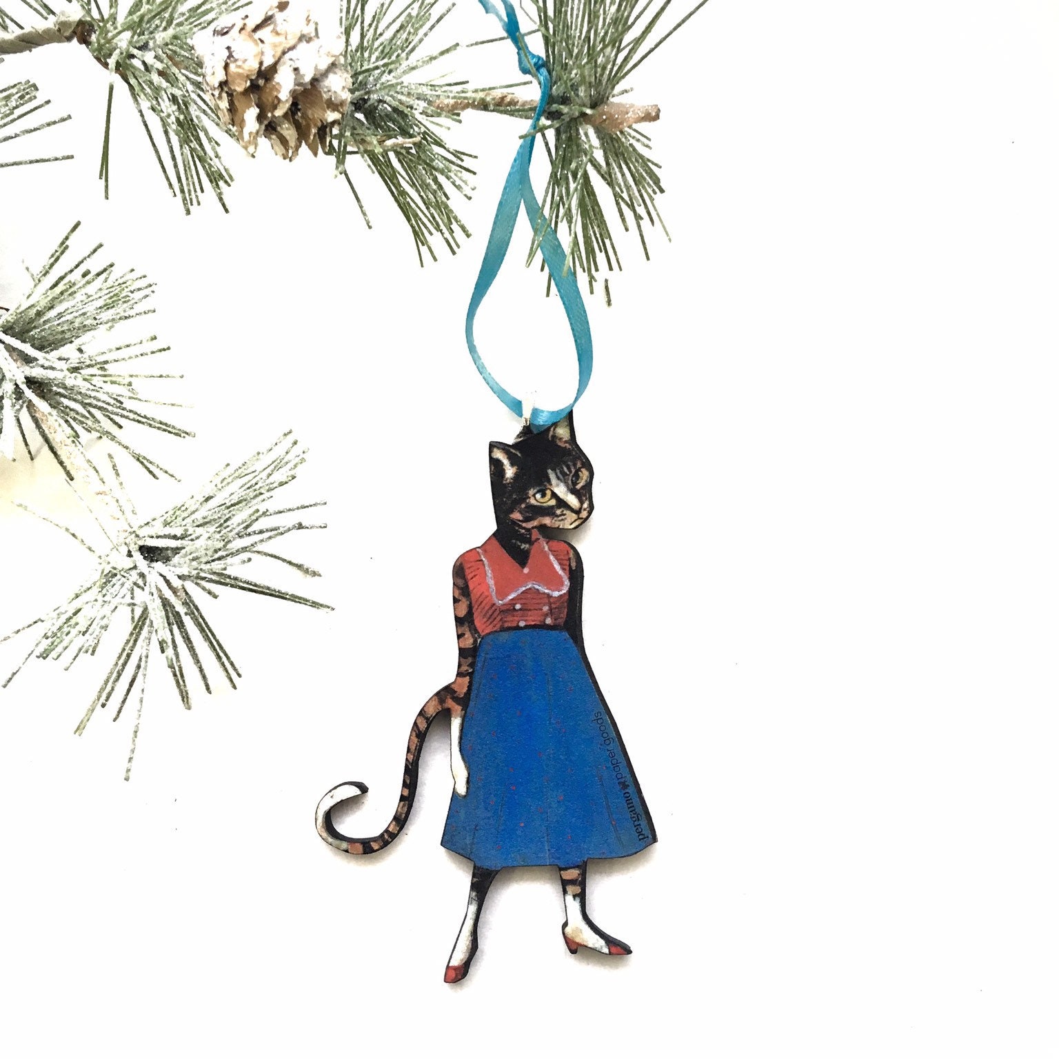 Cat Holiday Ornament, Retro Gifts for Kitty Lovers, Laser Cut Wood, Illustrated Cat Mom Gift, Vintage Christmas Decoration, Pet Memorial - Thumbnail 2