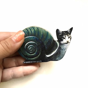 Weird Cat Magnet, Snail Animal Magnets Fridge, Vintage Kitchen Gift, New Home Gifts, Kitty Lover Housewarming Decor, Cool Kitten Rescue Cats