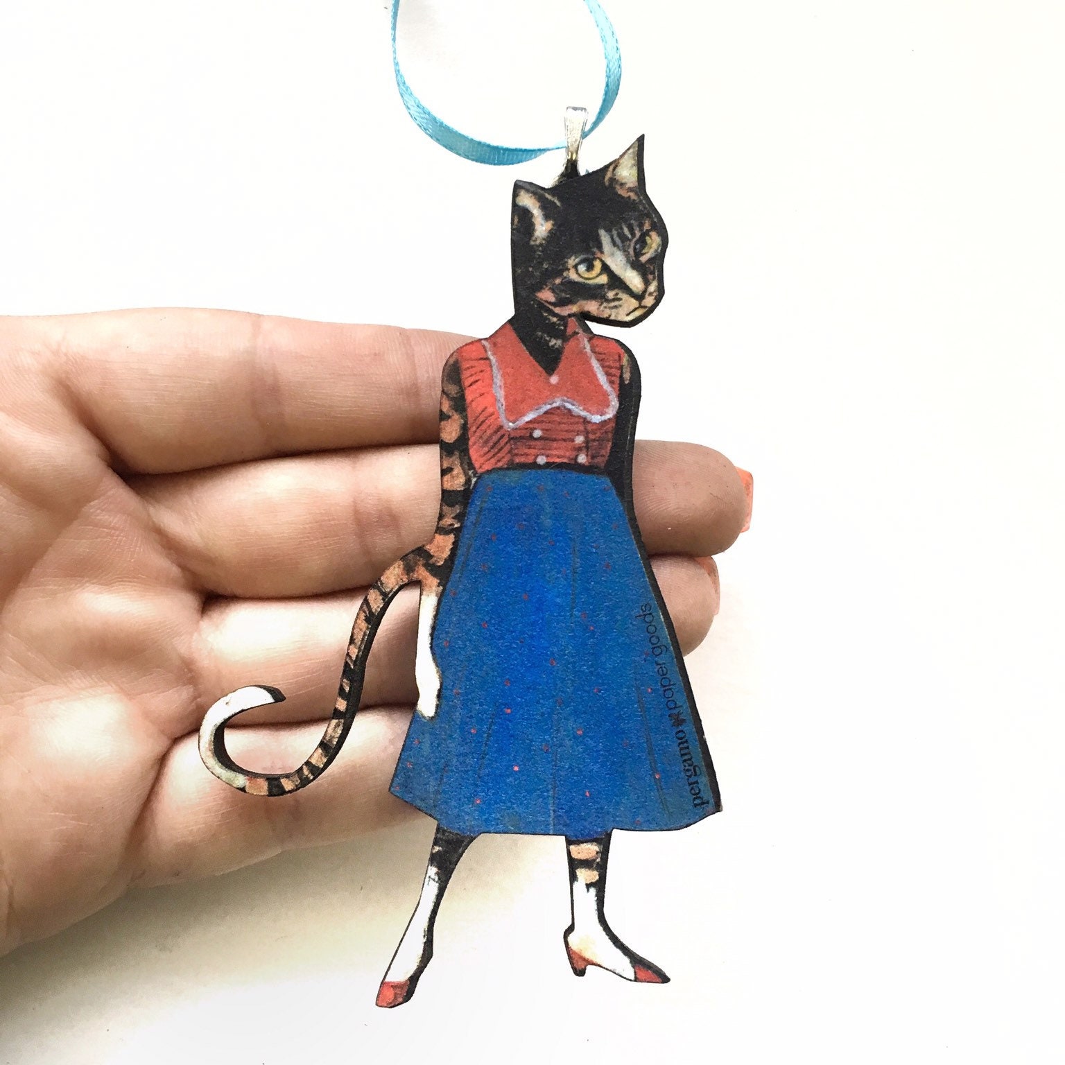 Cat Holiday Ornament, Retro Gifts for Kitty Lovers, Laser Cut Wood, Illustrated Cat Mom Gift, Vintage Christmas Decoration, Pet Memorial