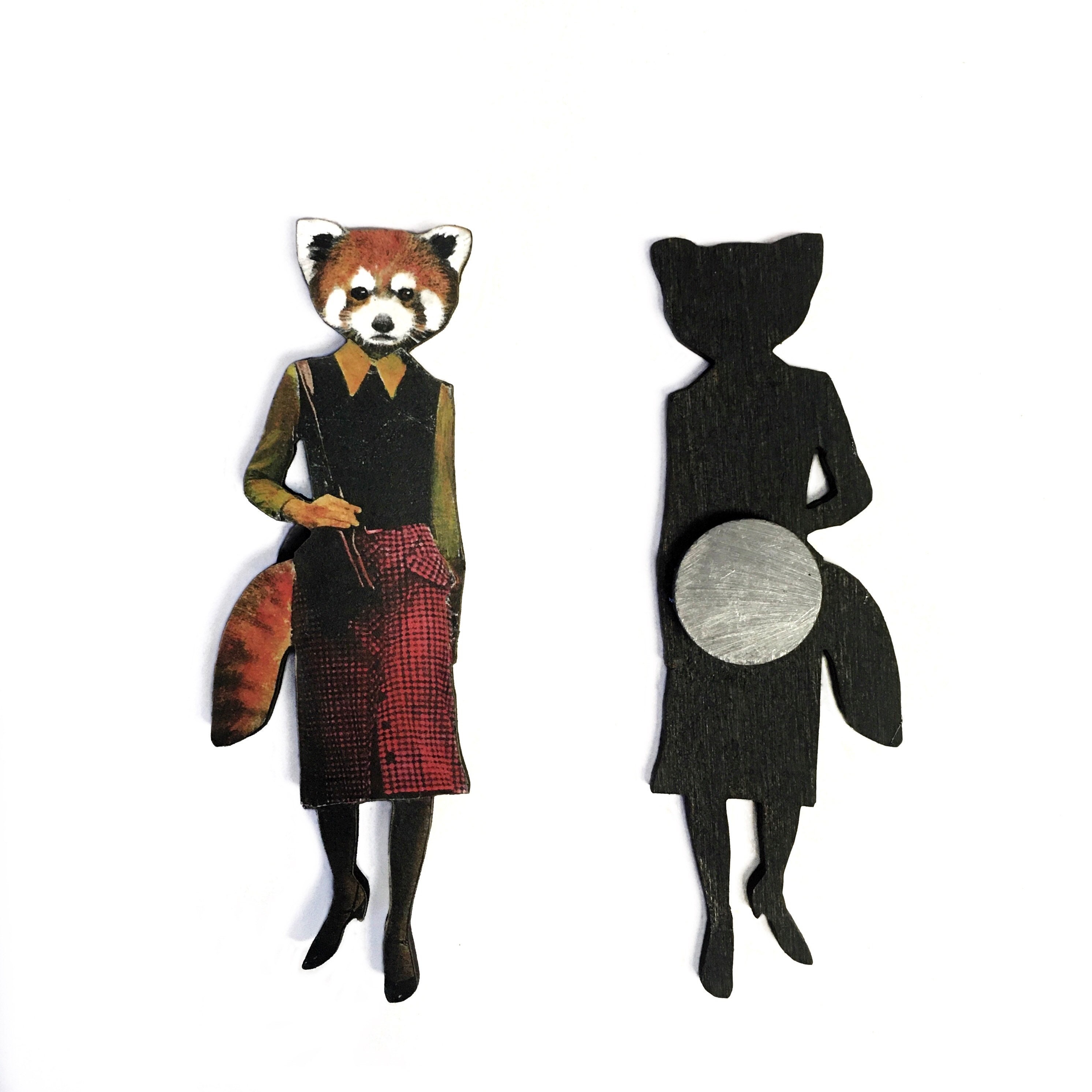Red Panda Magnet, Weird Art, Vintage Kitchen, Animal Fridge Magnets Refrigerator, Kitsch Decor, Kitschy 60s 70s Fashion - Thumbnail 2
