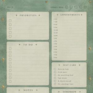 Puede incluir: Una página de planificador diario verde salvia con motivos celestiales dorados que incluyen estrellas y lunas. El diseño presenta secciones para prioridades, citas de 6 AM a 8 PM, tareas, cuidado personal, notas y tareas para mañana.