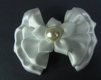 Satin White Hair Bow, Girls Hair Accessories, Special Occasion, Flower Girl Bow