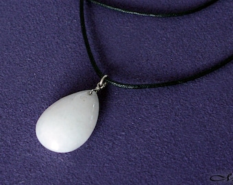 Kairi Kingdom Hearts Necklace - White Jade