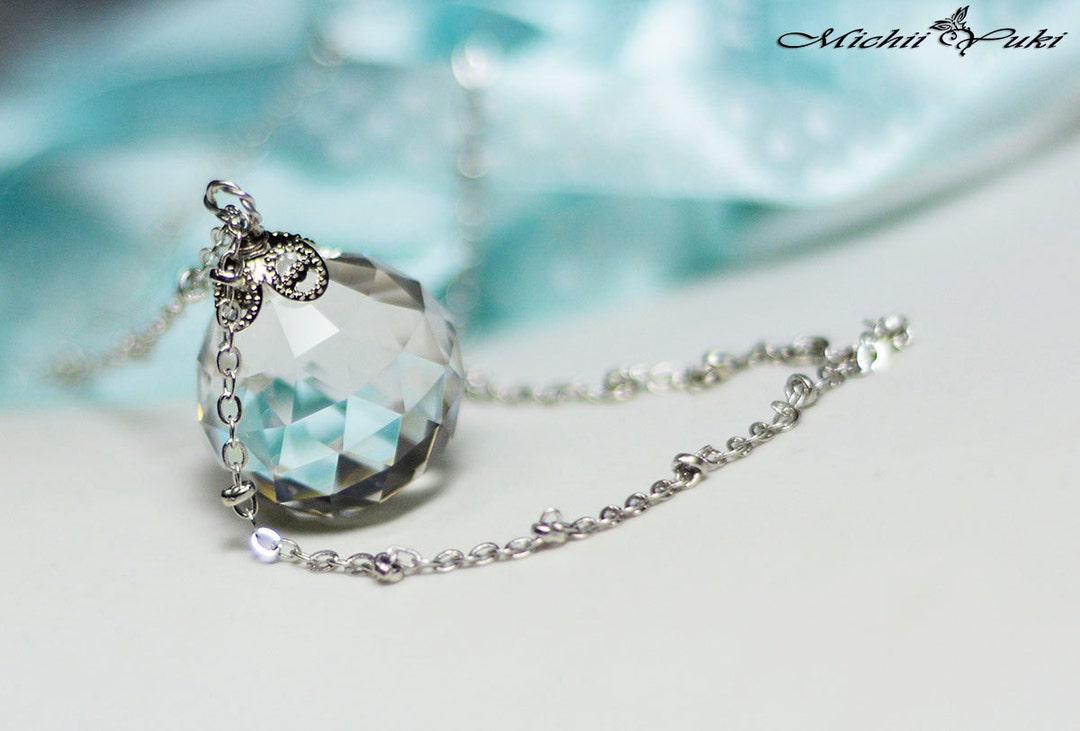 Sailor moon crystal necklace best sale