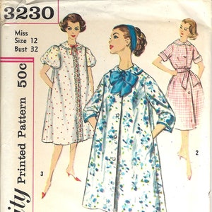 Simplicity 3230 1950s Housecoat and Housedress Sewing Pattern, Bust 32