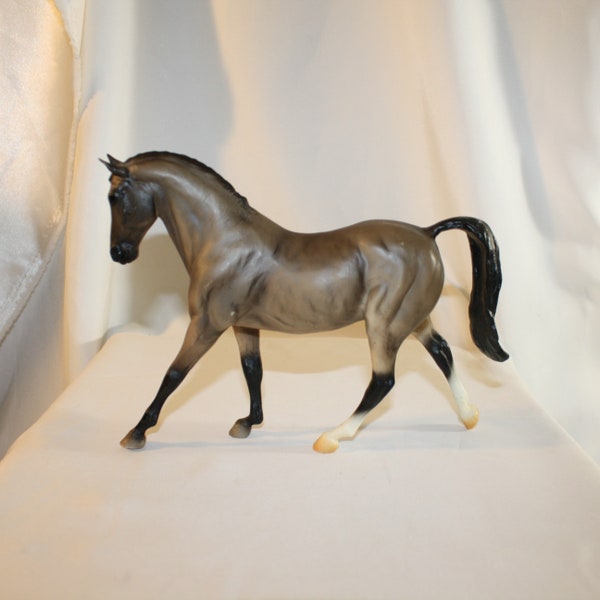 Breyer Horse Classic Solid Taupe-Gray Pinto, #583 Strapless Mold, Left Hind Stockings