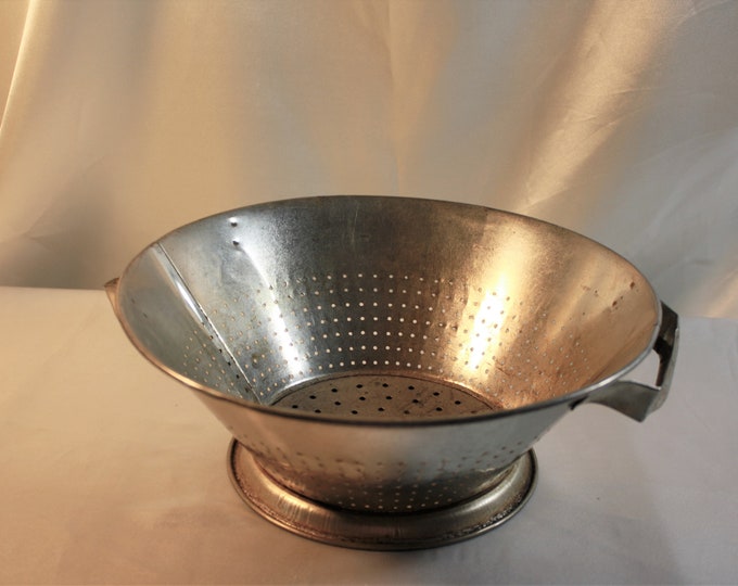 Vintage 10 Metal Dotted Colander Strainer Vintage Etsy