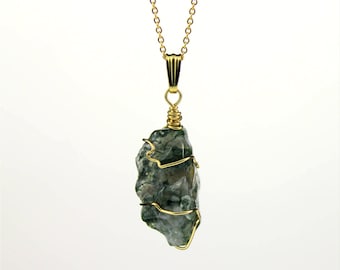 Rough Agate Necklace - 14K Gold Filled Necklace with Irregular Shape Moss Agate - Green Agate Gemstone - Abstract Stone - Birthstone Gift