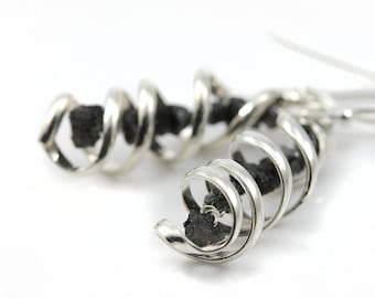 Rough Diamonds Earrings - Mother’s Day Gift - Sterling Silver Spiral Pendant - Dangled Black Raw Diamonds Earrings - April Birthstone