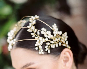 PERSEPHONE | Opal pearl bridal headpiece