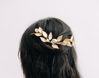 LARA | Gold Leaf Baroque Pearl Bridal Wedding Haircomb, Bridal Hairvine, Wedding Headpiece, Gold Bridal Headpiece, Leaf Headband, Pearl Comb