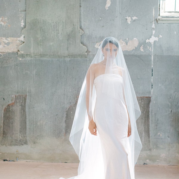 ROBIN | Simple Cathedral Drop veil