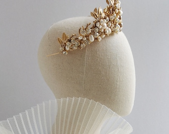 Where The Wild Things Grow | Bridal Headpiece, wedding crown, bridal headpiece, gold pearl crown, luxury headpiece, wedding jewelry