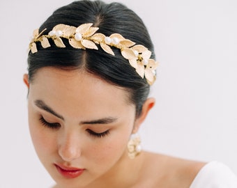 HARIETTE | 18ct Gold Leaf Bridal Wedding Headband, Gold Headpiece, Floral Crown, Boho Headband, Beach Wedding, Bridesmaids Headpiece, Comb