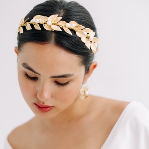 HARIETTE 18ct Gold Leaf Bridal Wedding Headband, Gold Headpiece, Floral Crown, Boho Headband, Beach Wedding, Bridesmaids Headpiece, Comb image 3