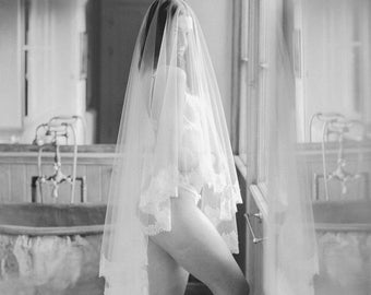 ANNA | Chantilly Drop Veil